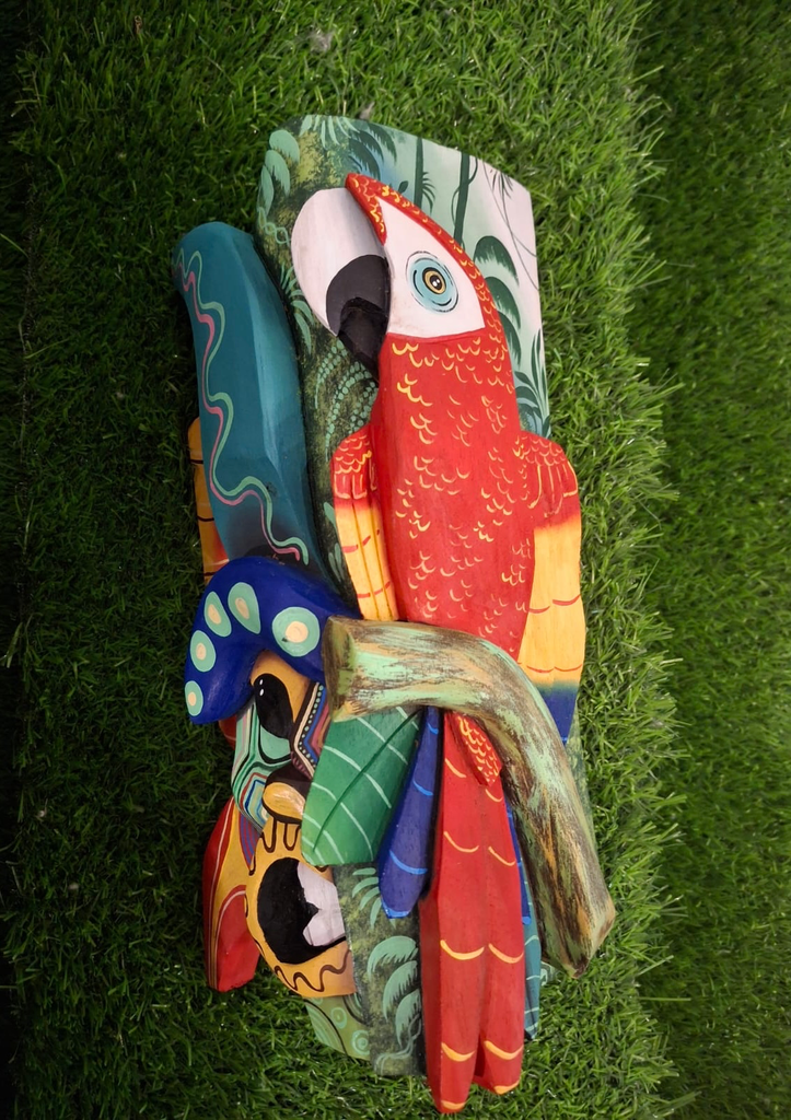 Máscara de Brunca - Mediana - Panel madera & Guacamayo 